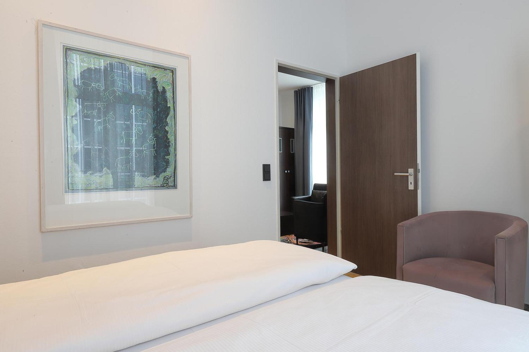Devin Art Hotel デュッセルドルフ エクステリア 写真