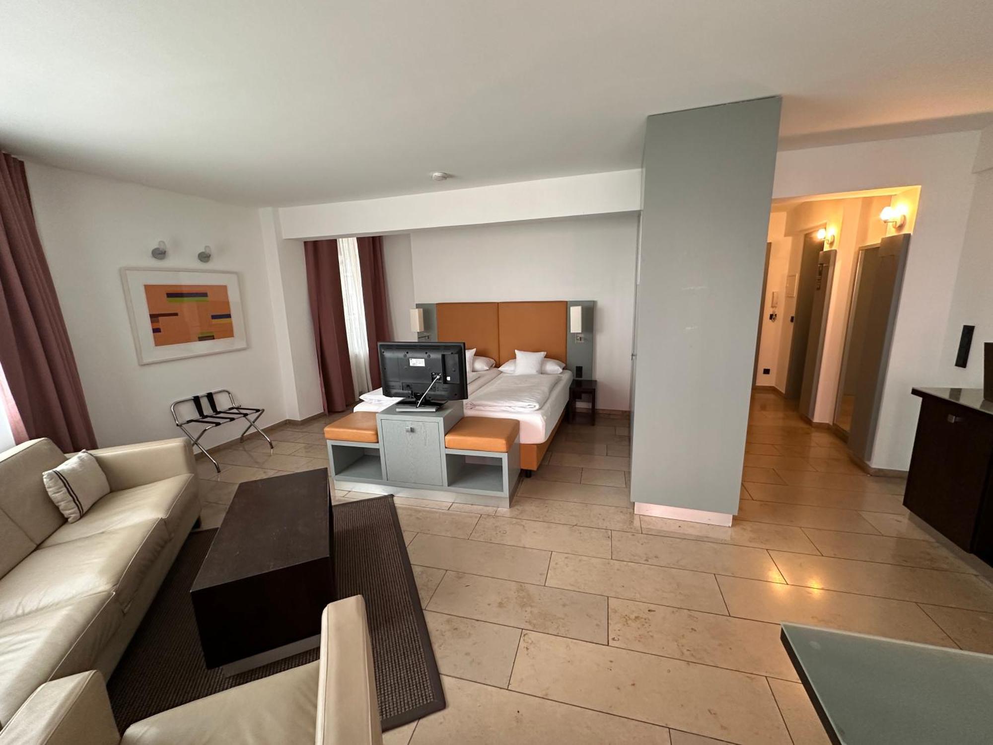 Devin Art Hotel デュッセルドルフ エクステリア 写真