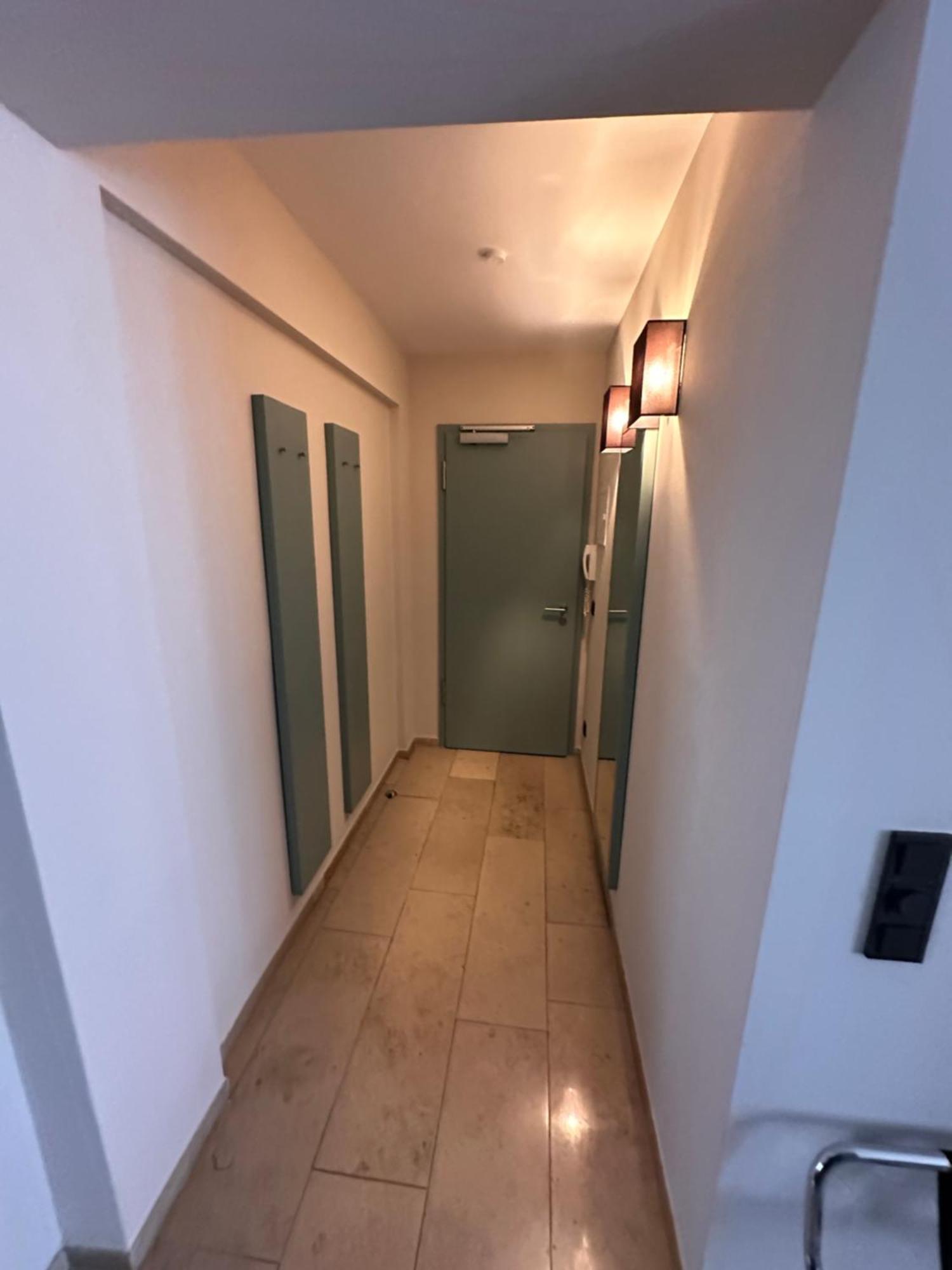 Devin Art Hotel デュッセルドルフ エクステリア 写真