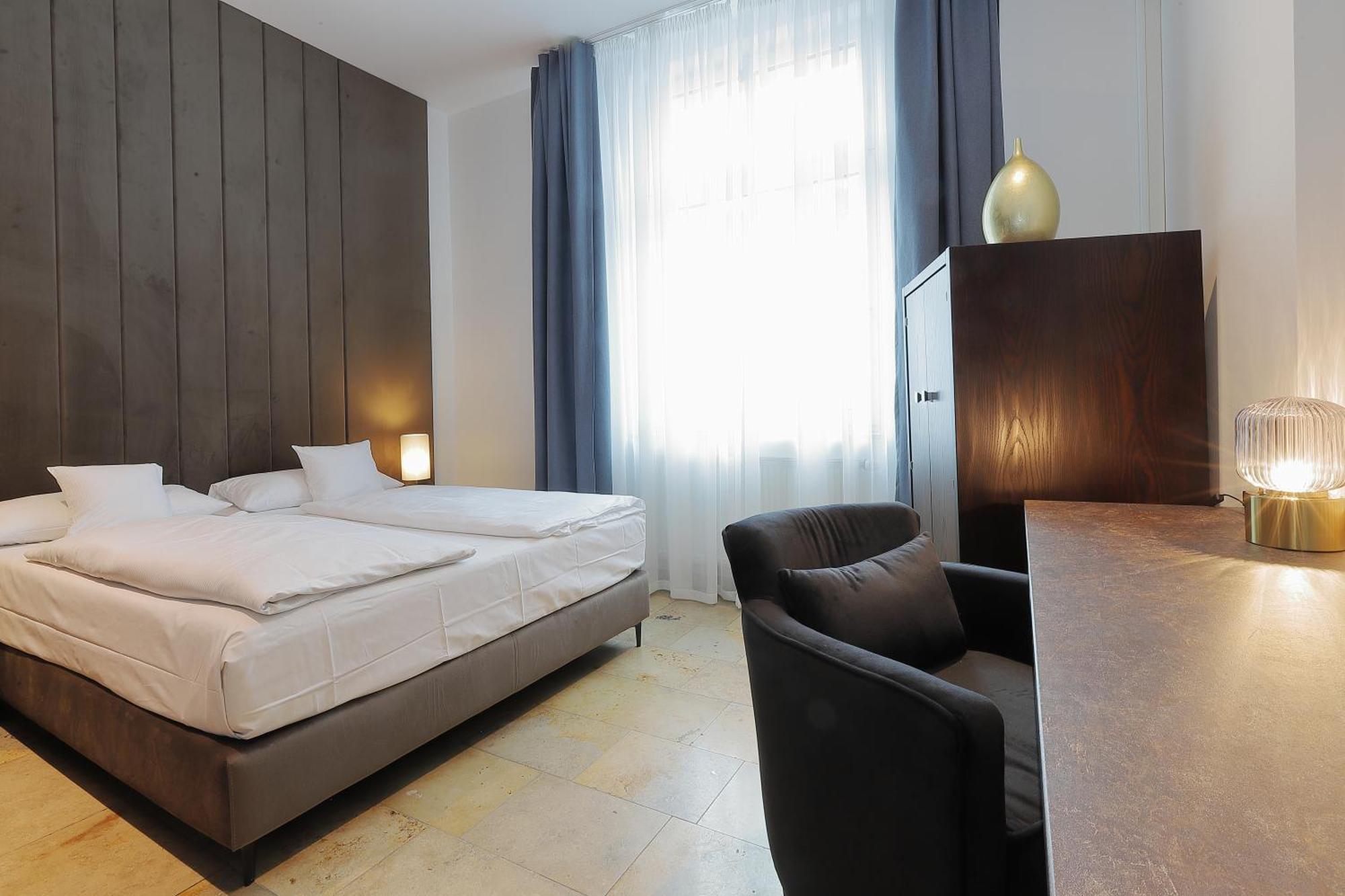 Devin Art Hotel デュッセルドルフ エクステリア 写真